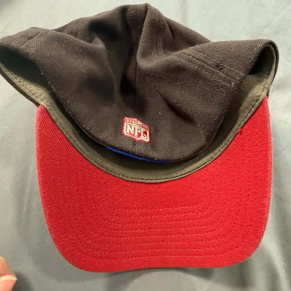 Vintage Reebok Tampa Bay Buccaneers NFL Flex Fit Hat Brown Cream